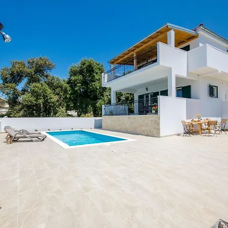 Dupla Kanica Villa